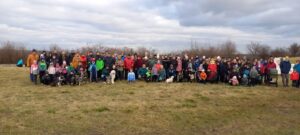 Komunita z KC Dobšice uskutečnila Novoroční pochod. Všem přejeme hodně zdraví do Nového roku 2024!
